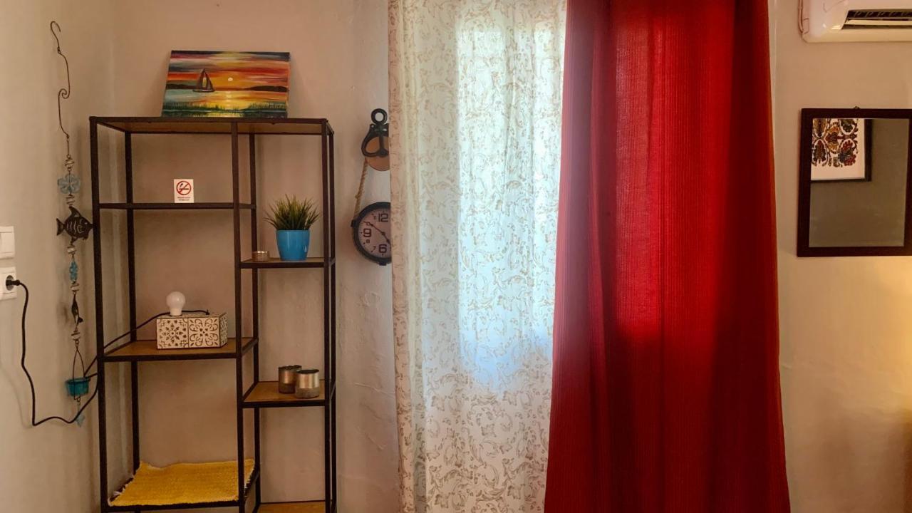 Mama Apt & Parking Лариса Екстер'єр фото